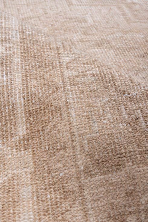 Antique Heriz Area Rug (6' x 9')